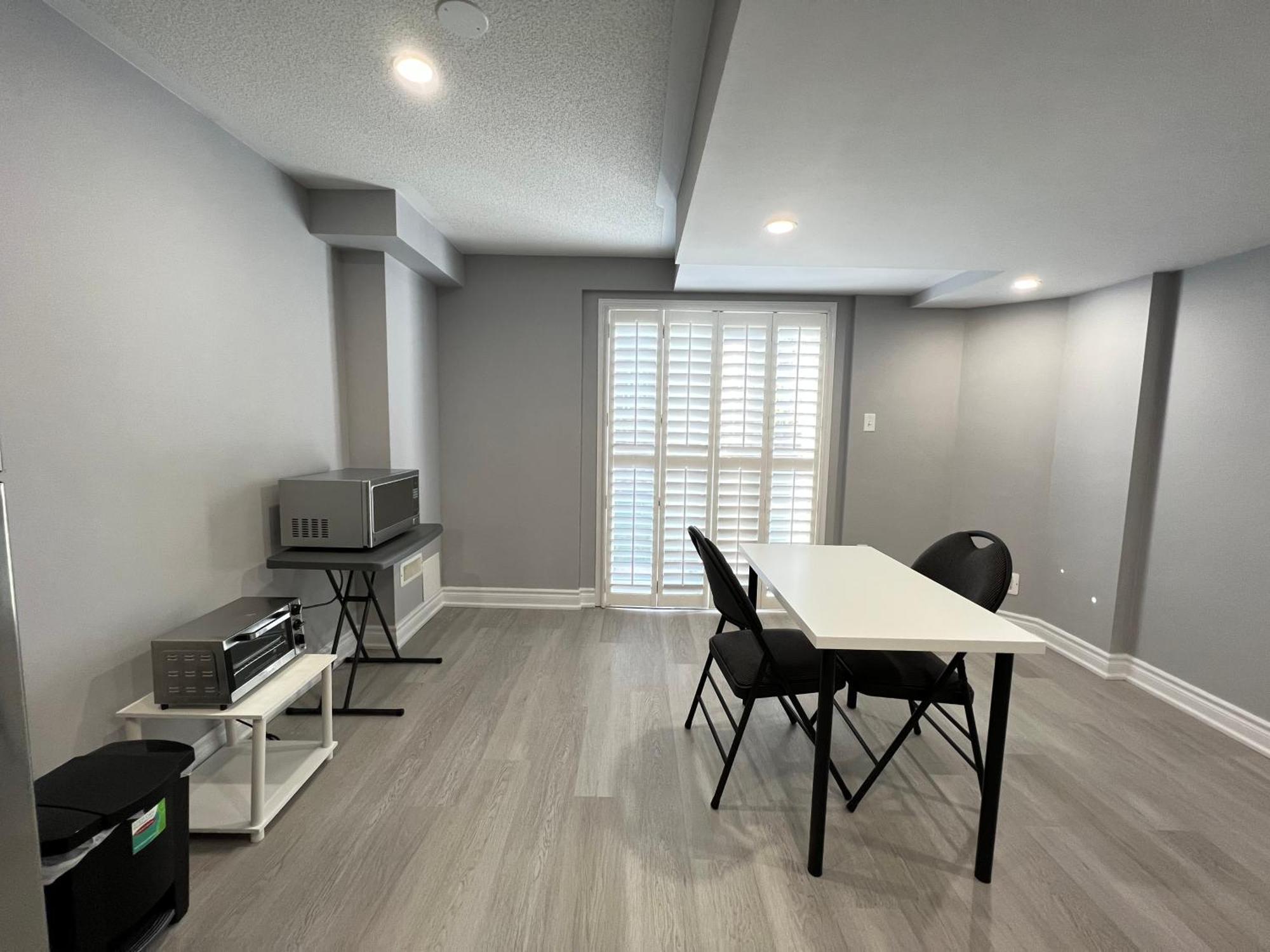 Beautiful Vacation Home Near Toronto Airport Мисисага Стая снимка